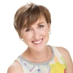 Headshot of Anne-Marie Botha from PwC